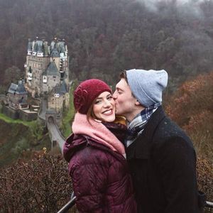 Meet your Posher, Lara